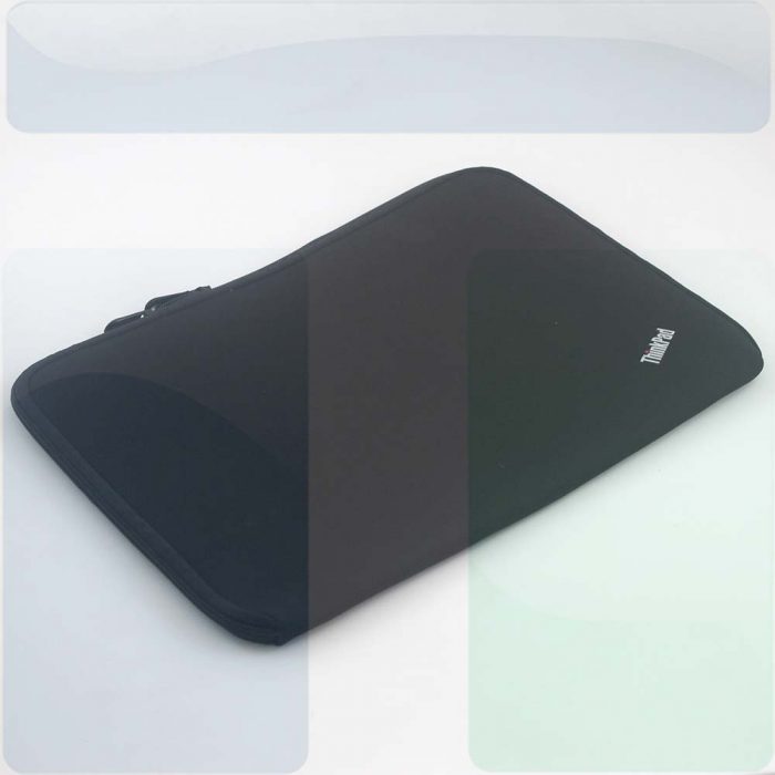 Lenovo Thinkpad 14" Reversible Sleeve Case (black/red) (4X40E48910) - Image 2